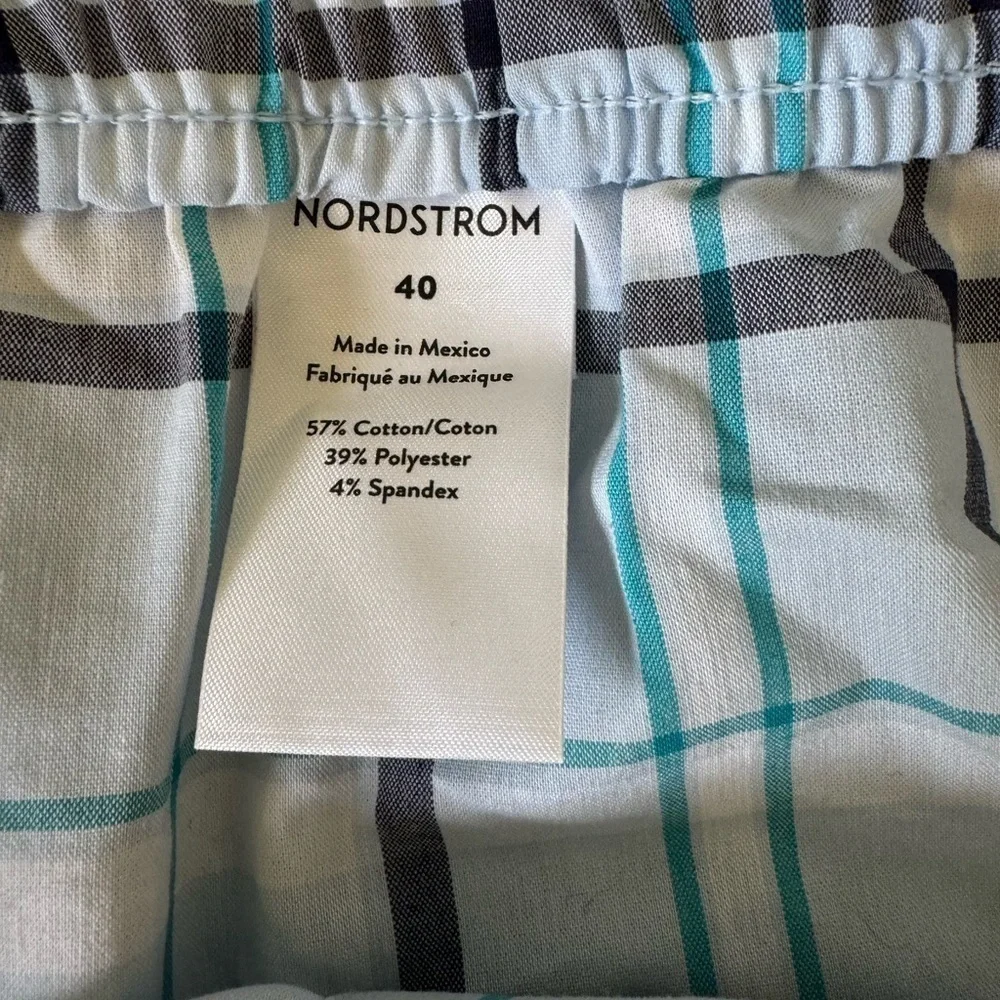 NWOT Bundle of 2 Nordstrom Men’s Plaid Cotton Boxers - size 40